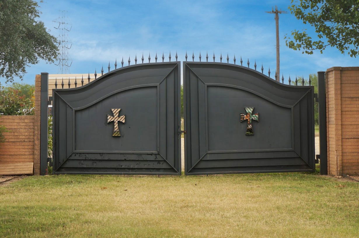 Holy-Cross-Cemetery