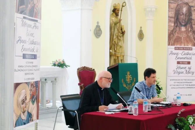 A symposium was held on the occasion of 200th anniversary of Blessed Anne-Catherine Emmerich’s death and the 20th anniversary of her beatification in Izmir, Turkey