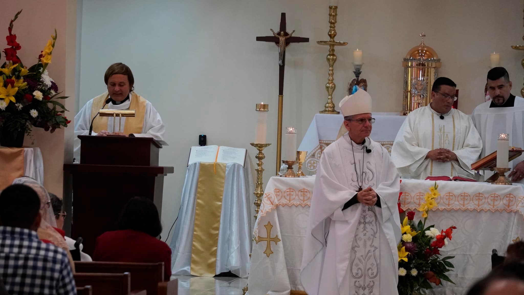 Archbishop Gustavo celebrating Mass at Christ the King Church