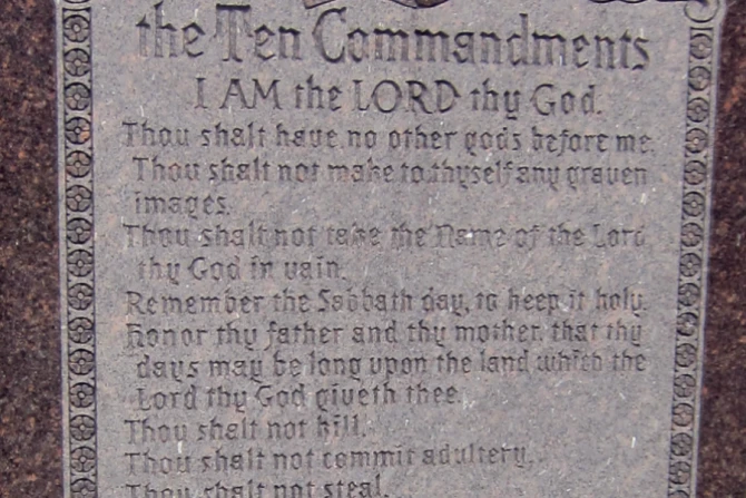 The Ten Commandments in marble